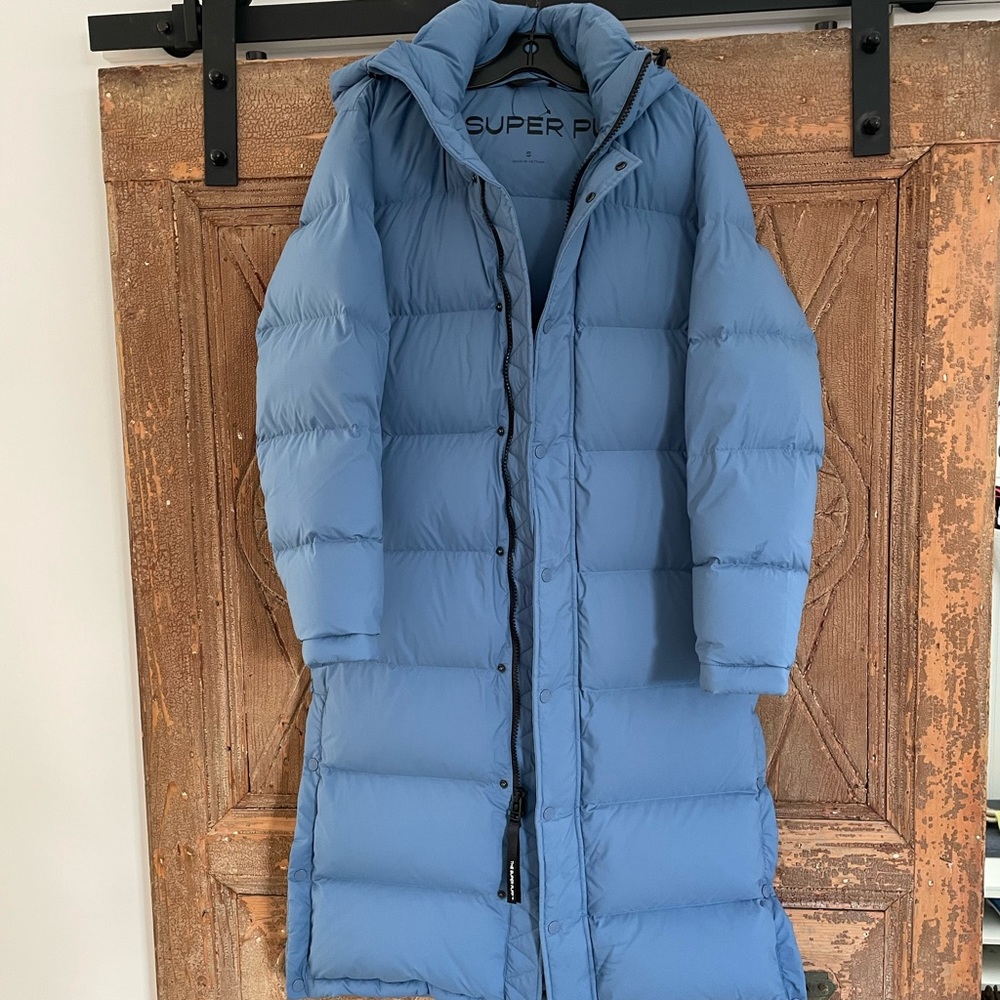 Aritzia Super Puff Long coat